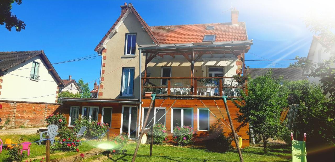 T4 climatisé à 20 mn de Disney et 50 de Paris dans jolie maison briarde Mortcerf Exterior foto